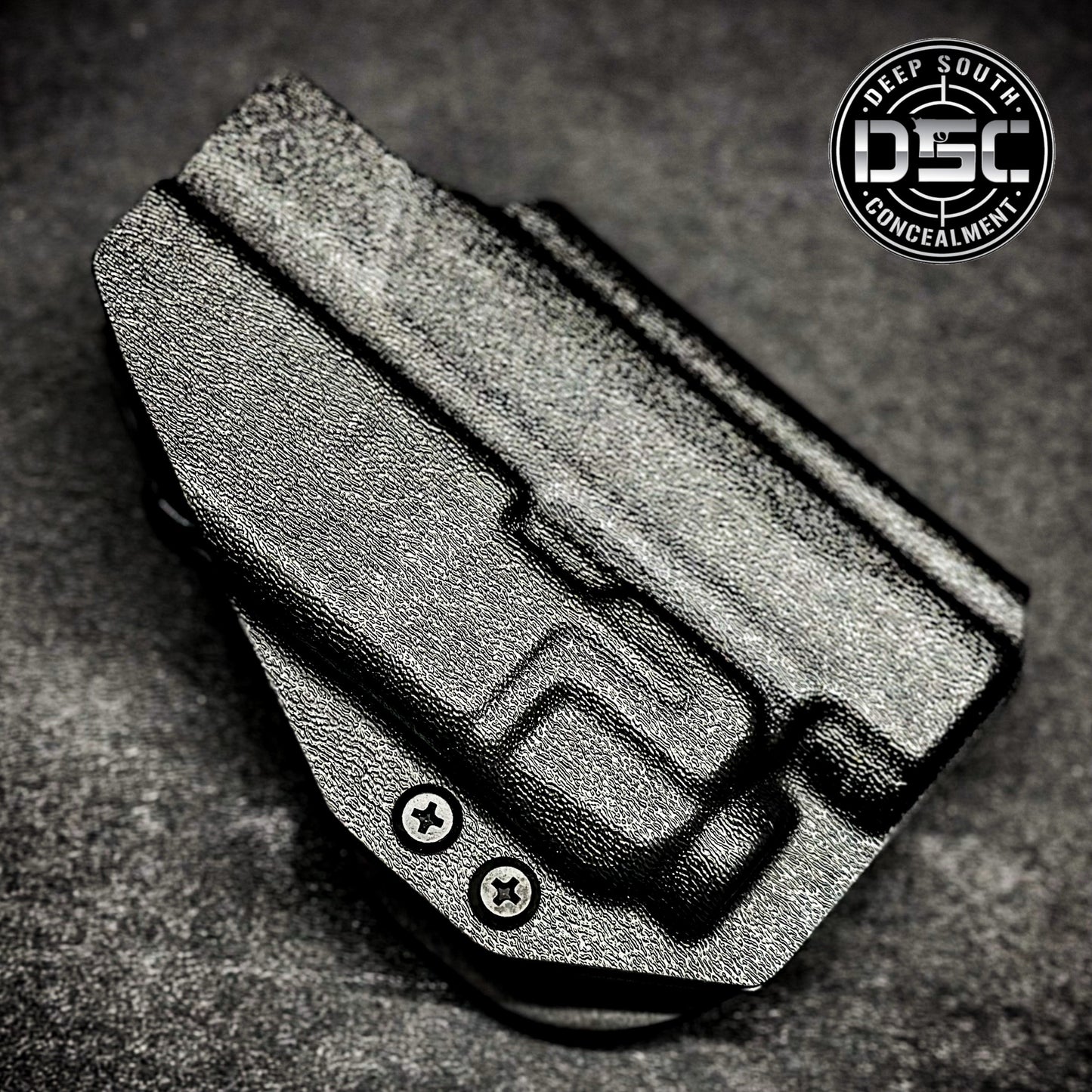 Sig Sauer Fuse w/Streamlight TLR7 Black RH Paddle Holster