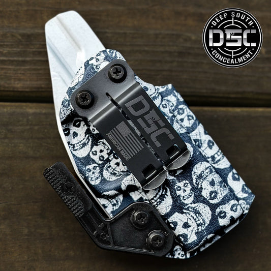 Sig Sauer P365 XMacro Misfits Skull Custom RH IWB Concealment Holster