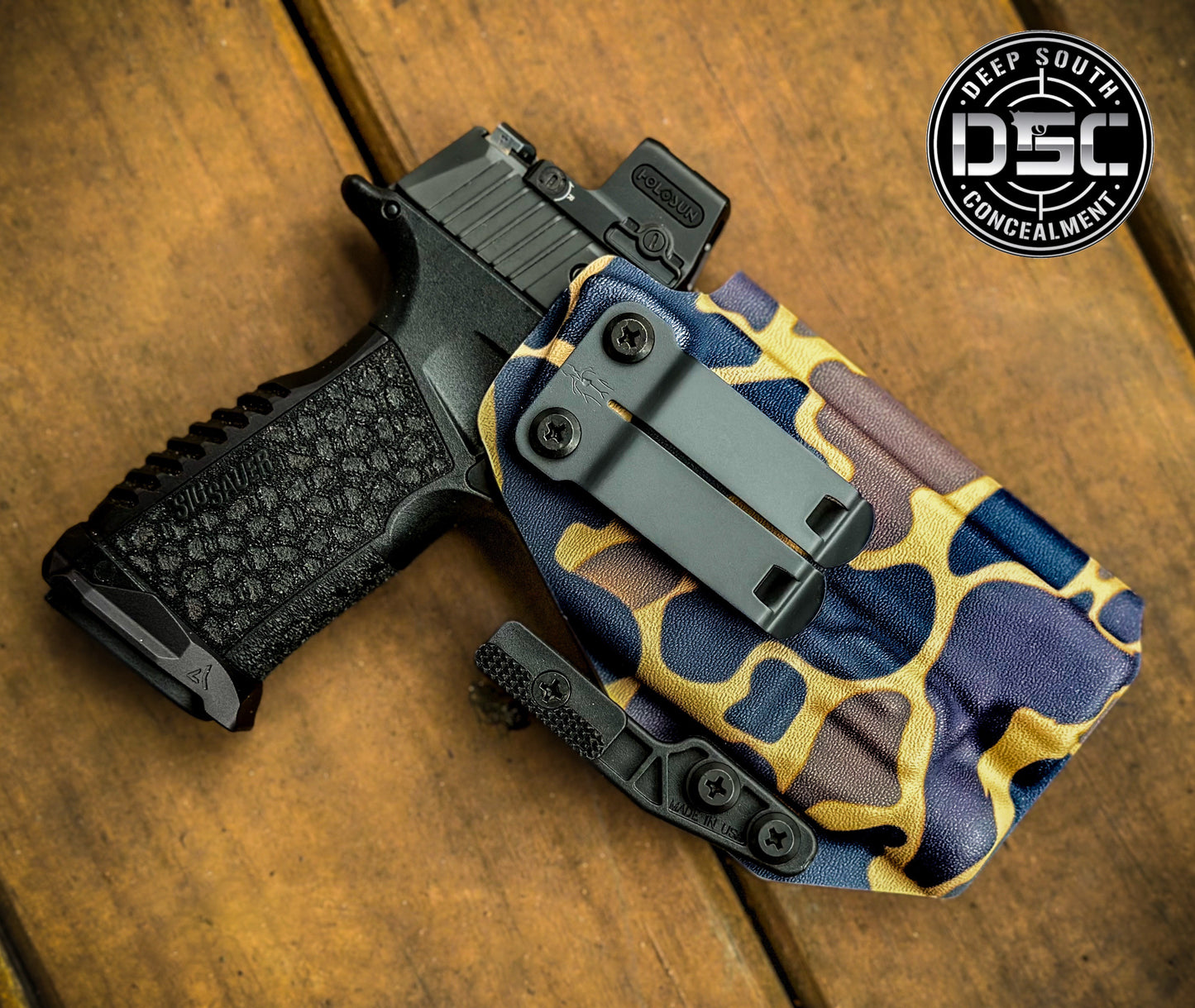 Sig Sauer P365 Fuse w/Streamlight TLR-7 HLX Old School Camo RH IWB Holster