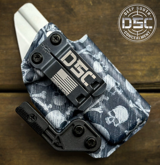 Glock 43/43X MOS Skull & Crossbones Design RH IWB Concealment Holster