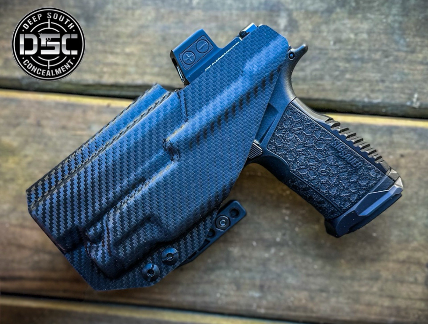 Sig Sauer P365 FUSE w/Streamlight TLR-7 Sub Black Carbon Fiber RH IWB Holster