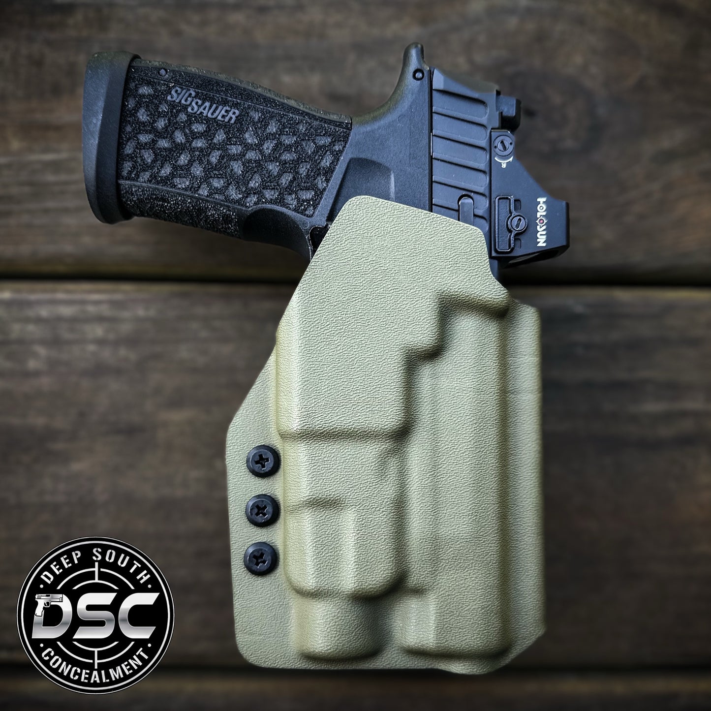 Sig Sauer P365 Fuse w/Streamlight TLR7 HLX Ranger Green RH Paddle Holster