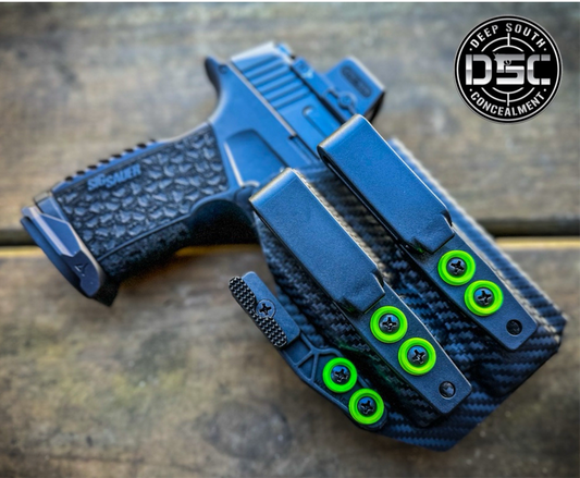 Sig Sauer P365 FUSE w/Streamlight TLR-7 Sub Black Carbon Fiber RH IWB Holster