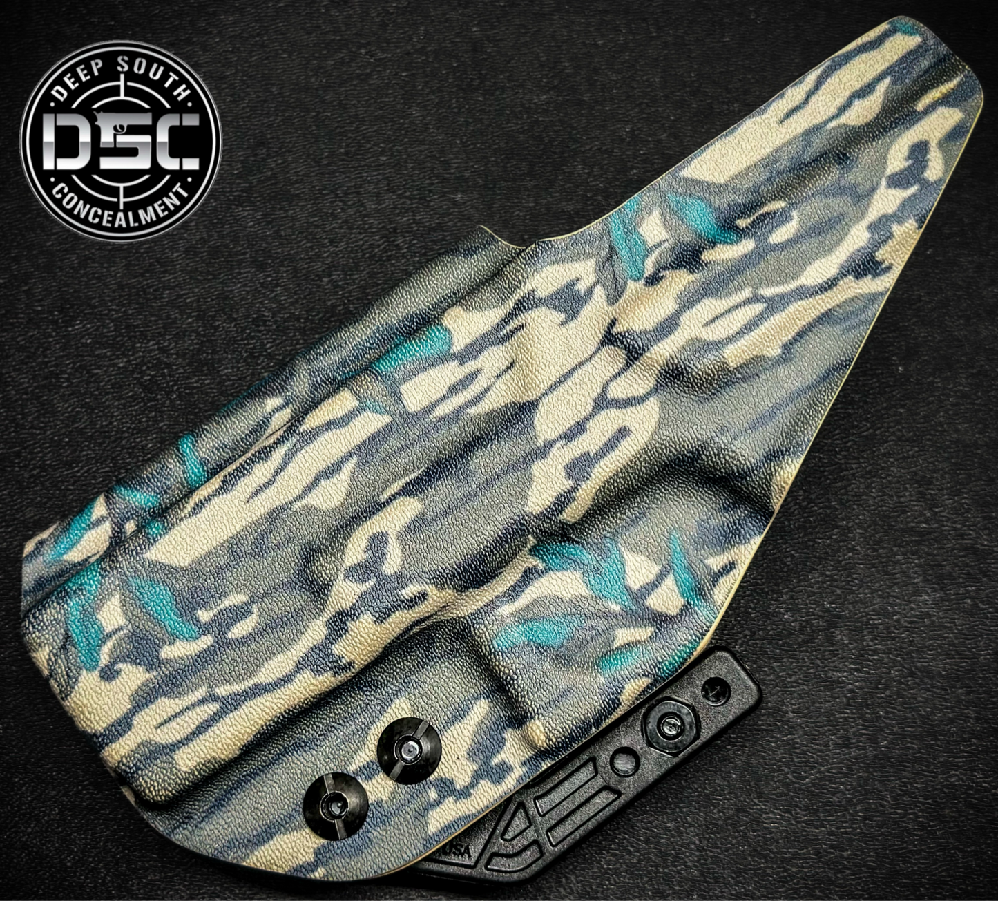 Glock 19/23/32/45 Mossy Oak Greenleaf Camo RH IWB Holster