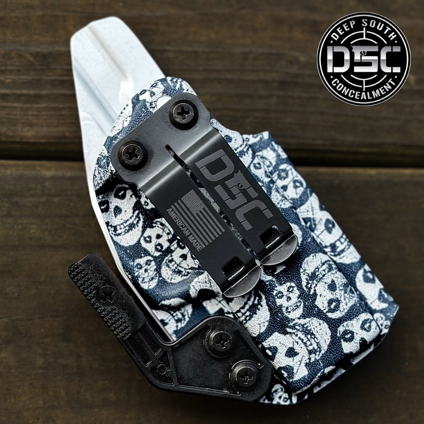 Sig Sauer P365 XMacro Misfits Skull Custom RH IWB Concealment Holster