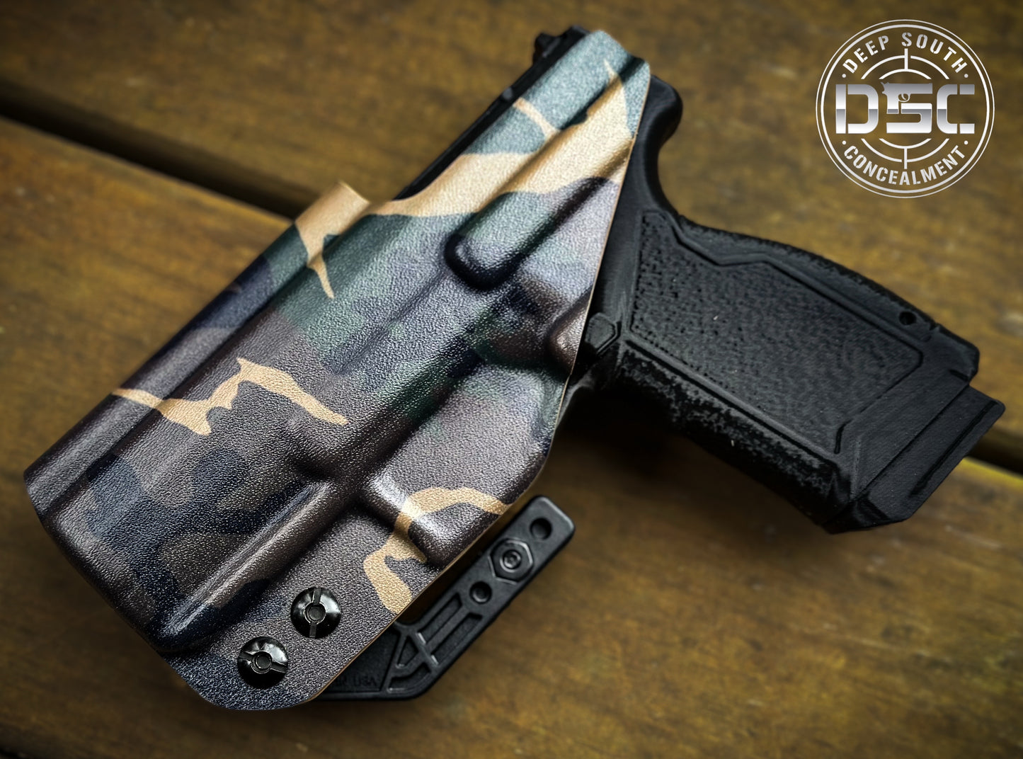 Taurus GX4 Carry Woodlands Camo RH IWB Holster