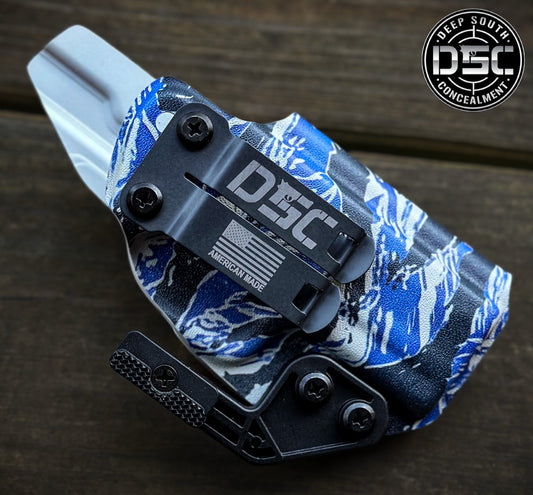 Sig Sauer P365 XMacro Blue/Black Tiger Stripe Camo RH IWB Holster