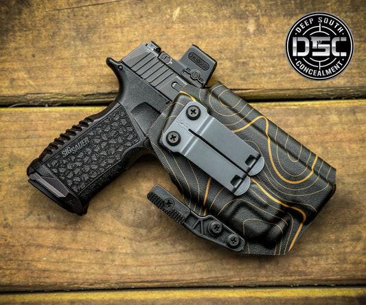 Sig Sauer P365 Fuse w/Streamlight TLR-7 Black/Coyote Brown TOPO RH IWB Holster