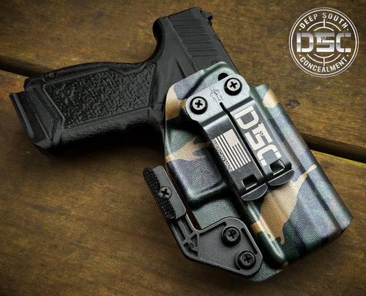 Taurus GX4 Carry Woodlands Camo RH IWB Holster