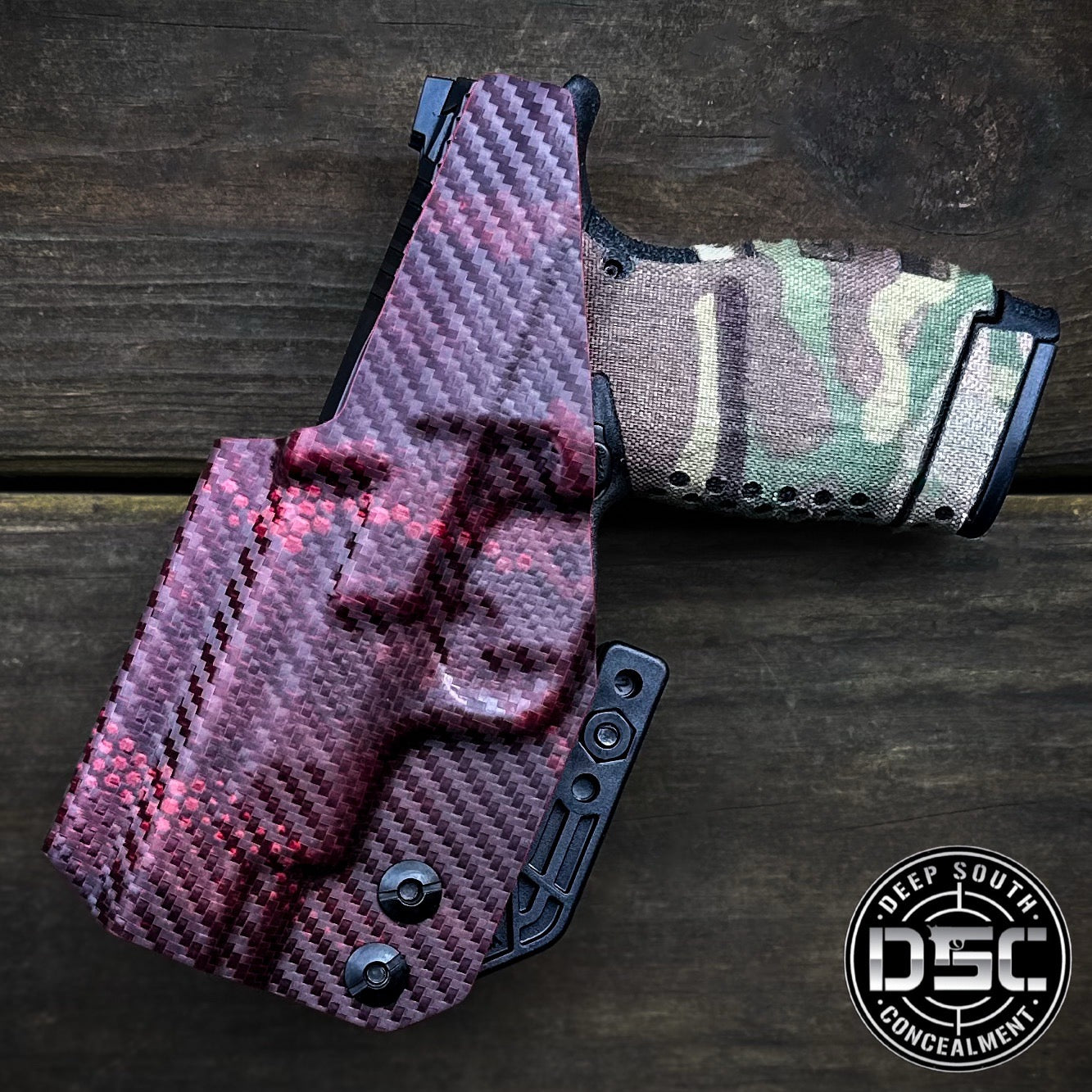 Smith & Wesson Bodyguard 2.0 Comp Carry Red/Black Mini Hex Carbon Fiber RH IWB Holster