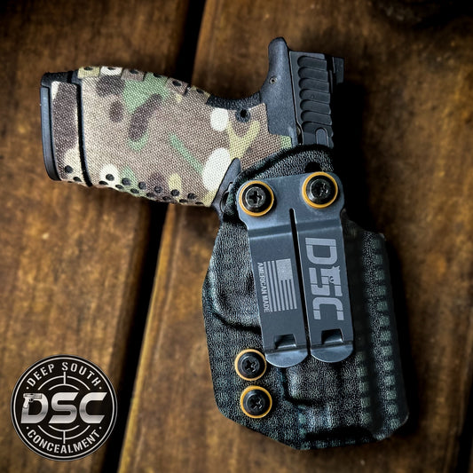 Smith & Wesson Bodyguard 2.0 Comp Carry DNC Dark Camo RH IWB Holster